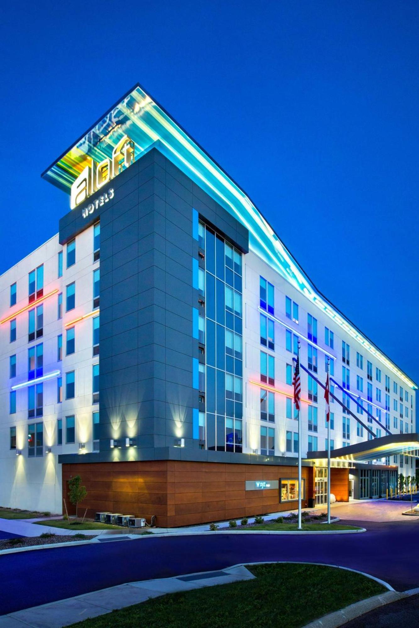 Aloft Buffalo Airport 3*