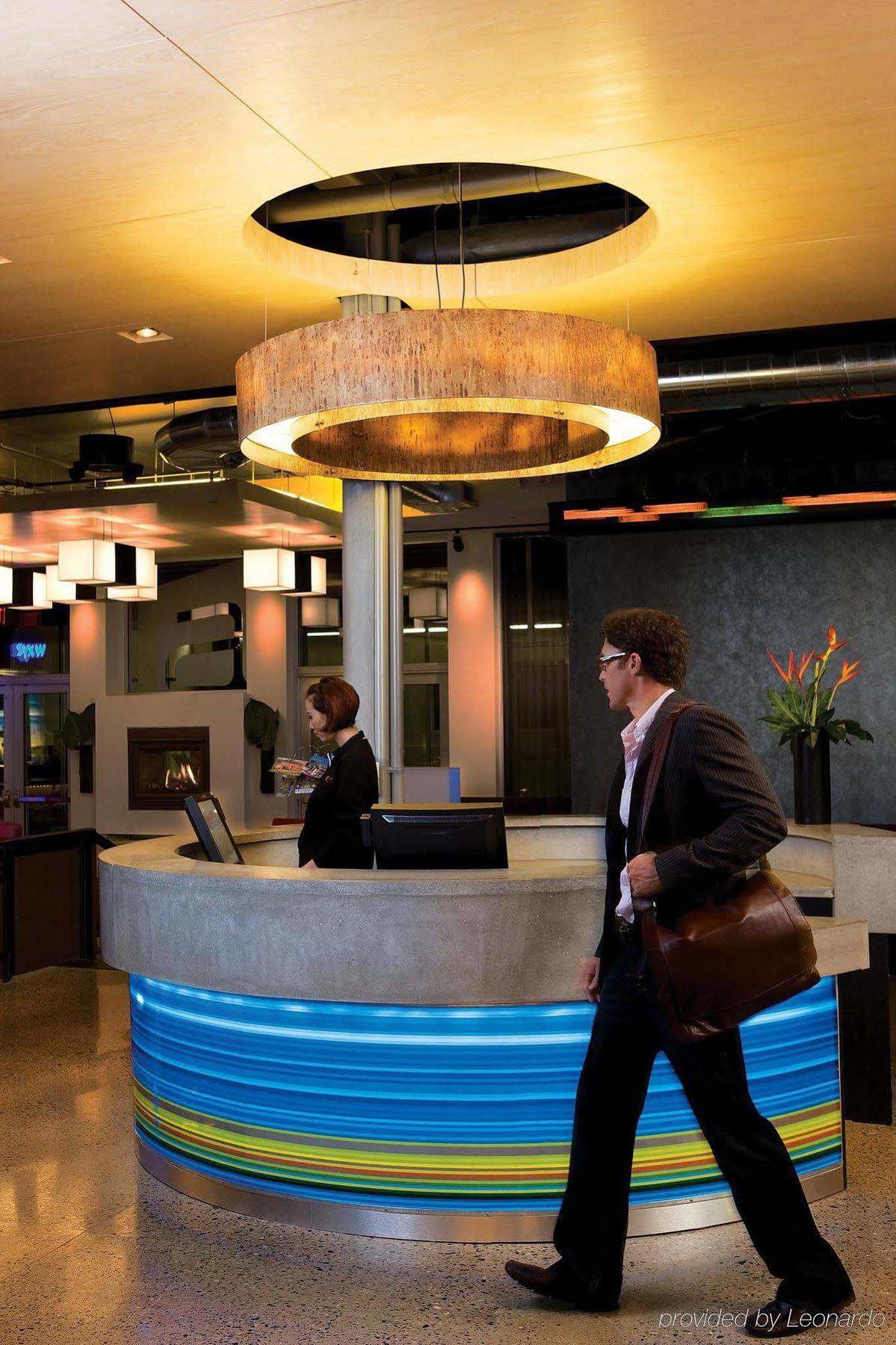 Aloft Buffalo Airport